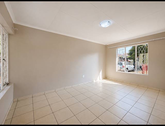 3 BEDROOM HOUSE TO LET IN REMBRANDT PARK
